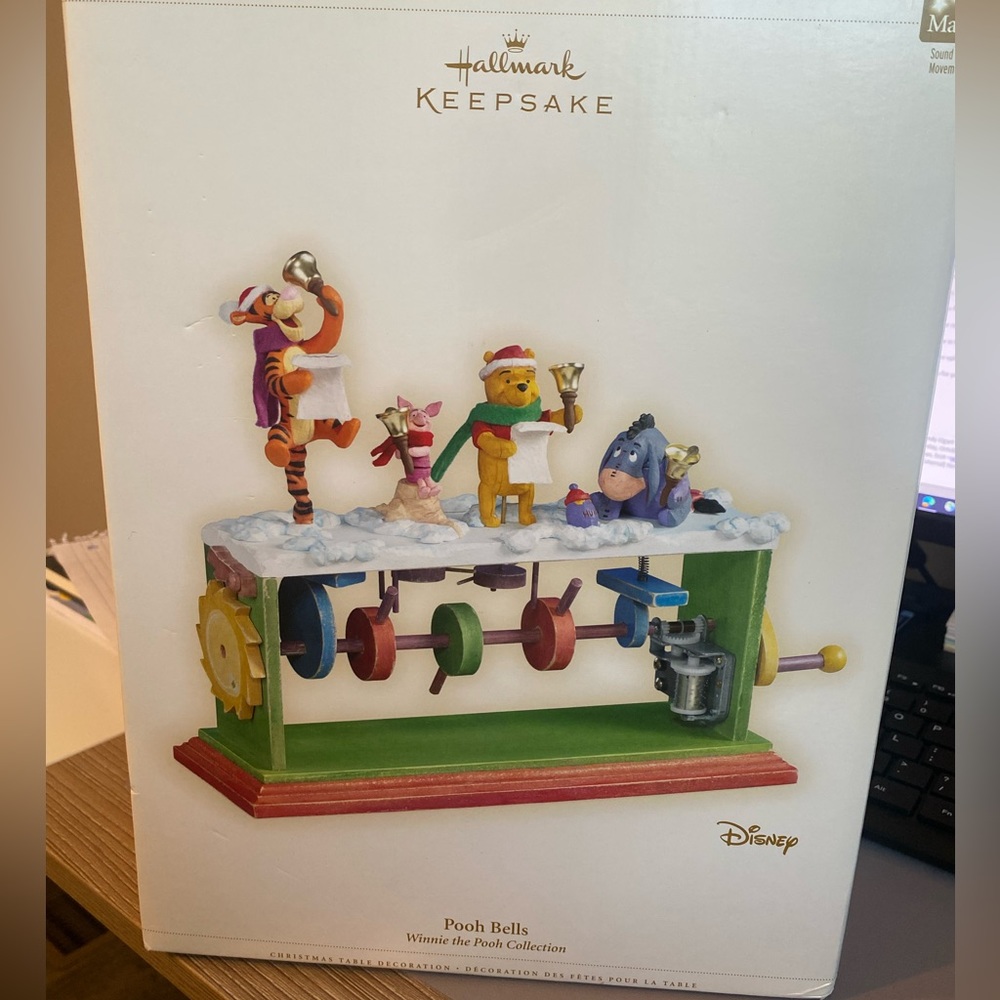 Hallmark Keepsake Winnie the Pooh Jingle Bells